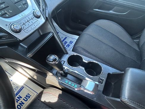 Used 2016 Chevrolet Equinox LT w/ Convenience Package image 30