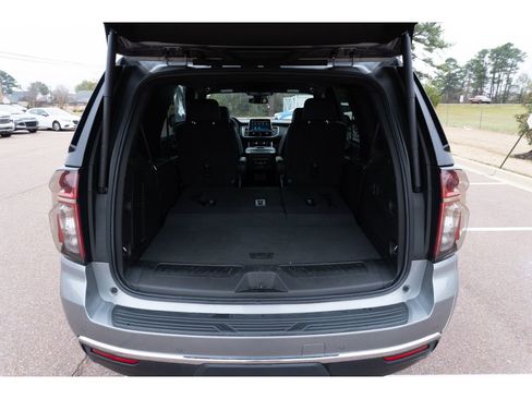 Used 2024 Chevrolet Tahoe LT image 16