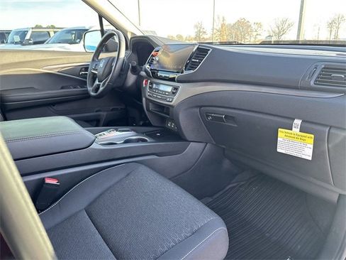 Used 2024 Honda Ridgeline Sport image 28