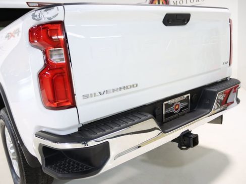 Used 2024 Chevrolet Silverado 2500 LTZ image 70