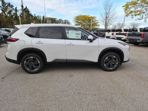 New 2026 Nissan Rogue SV image 2