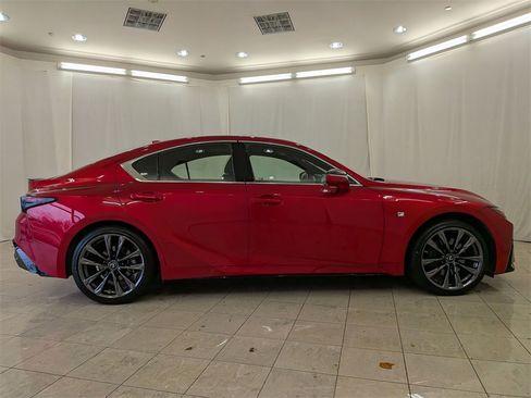 Used 2022 Lexus IS 350 F Sport image 11