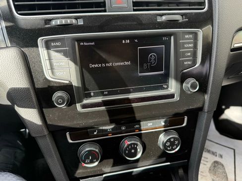 Used 2016 Volkswagen GTI SE w/ Lighting Package (SEL) image 11