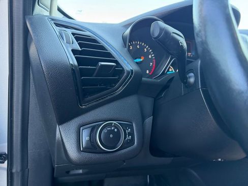 Used 2018 Ford Escape Titanium image 28