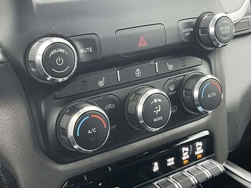 Used 2021 RAM 1500 Big Horn image 30