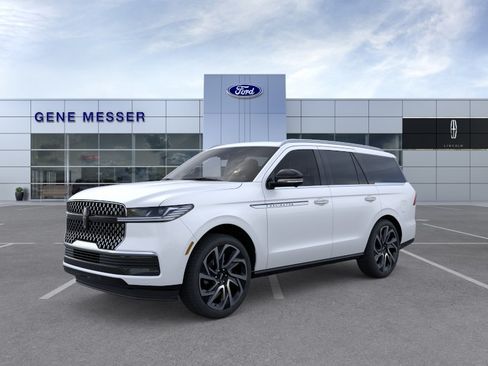 New 2026 Lincoln Navigator Reserve AWD/4WD image 14