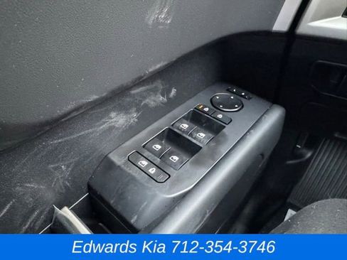 New 2027 Kia Telluride S image 21