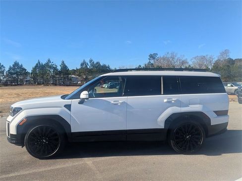 Used 2025 Hyundai Santa Fe Calligraphy image 6