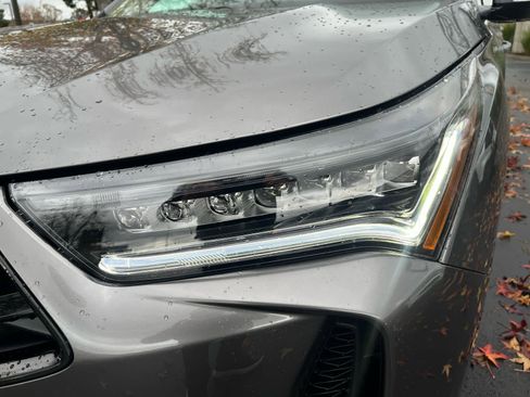 Used 2025 Acura RDX SH-AWD w/ Technology Package image 13