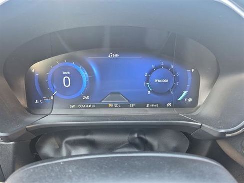 Used 2022 Ford Escape Titanium image 11