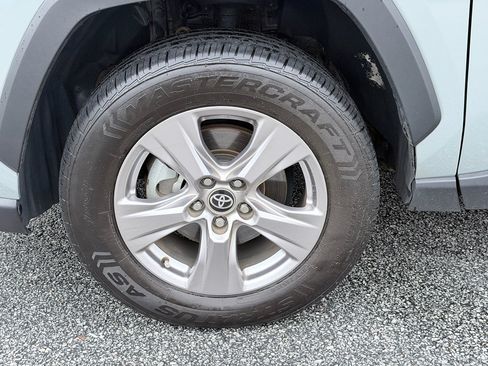 Used 2022 Toyota RAV4 XLE w/ Convenience Package FWD image 35