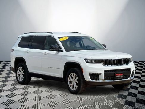 Used 2022 Jeep Grand Cherokee L Limited AWD/4WD image 4