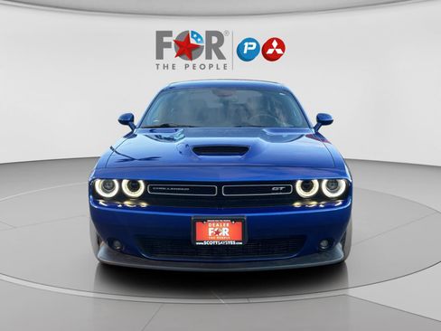 Used 2021 Dodge Challenger GT w/ Plus Package image 8