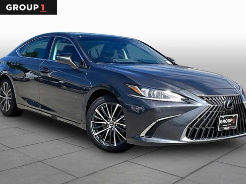 Used 2025 Lexus ES 350 w/ Premium Package FWD image 3