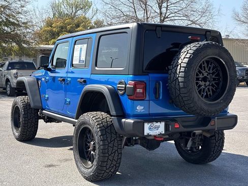 Used 2025 Jeep Wrangler Rubicon image 18