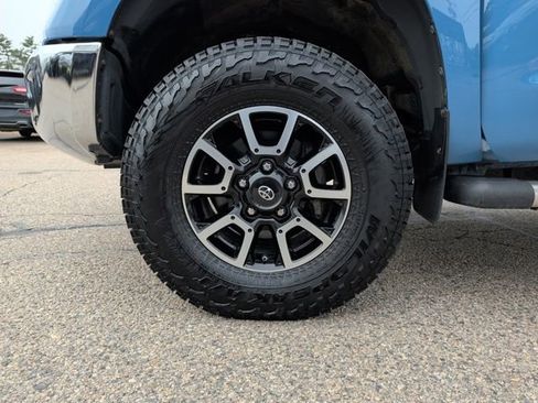 Used 2019 Toyota Tundra SR5 w/ TRD Off Road Package image 35