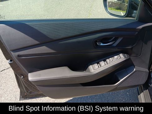 Used 2025 Honda Accord Sport image 11