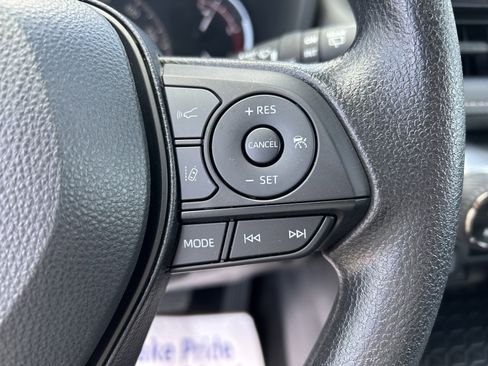 Certified 2025 Toyota RAV4 XLE AWD/4WD image 24