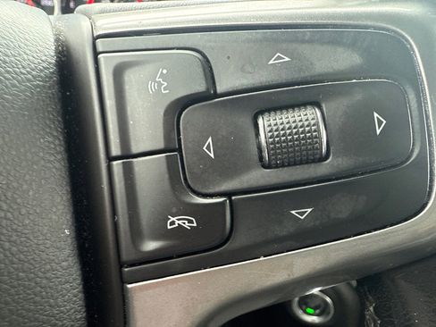 Used 2020 Chevrolet Silverado 1500 LTZ w/ LTZ Plus Package image 31