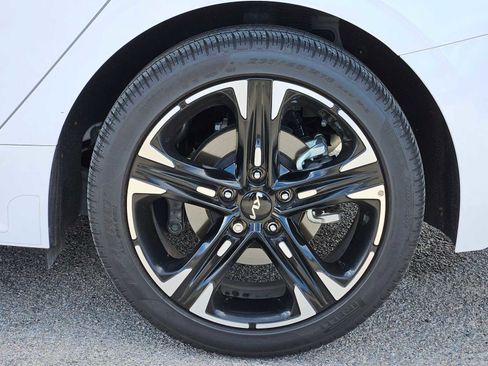 Used 2024 Kia K5 GT-Line w/ GT-Line Premium Package image 13