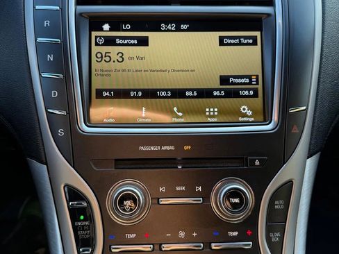Used 2016 Lincoln MKX Premiere AWD/4WD image 15