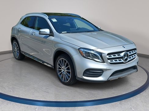 Used 2018 Mercedes-Benz GLA 250 image 3