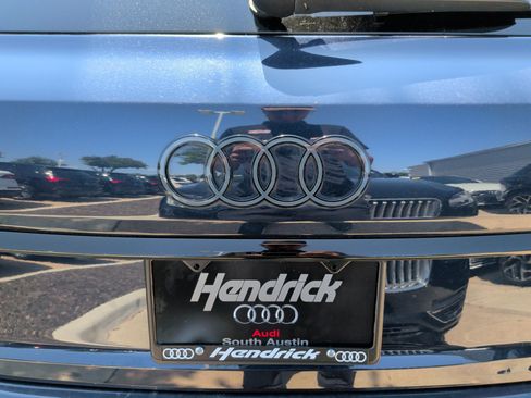 Used 2025 Audi Q7 3.0T Prestige AWD/4WD image 37
