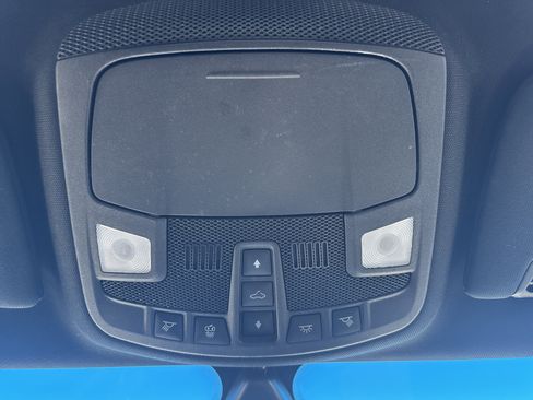 Used 2019 Lincoln MKZ Reserve w/ Reserve Plus Package image 32