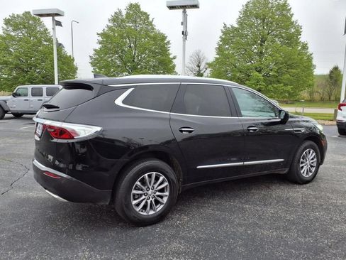 Used 2024 Buick Enclave Premium FWD image 3