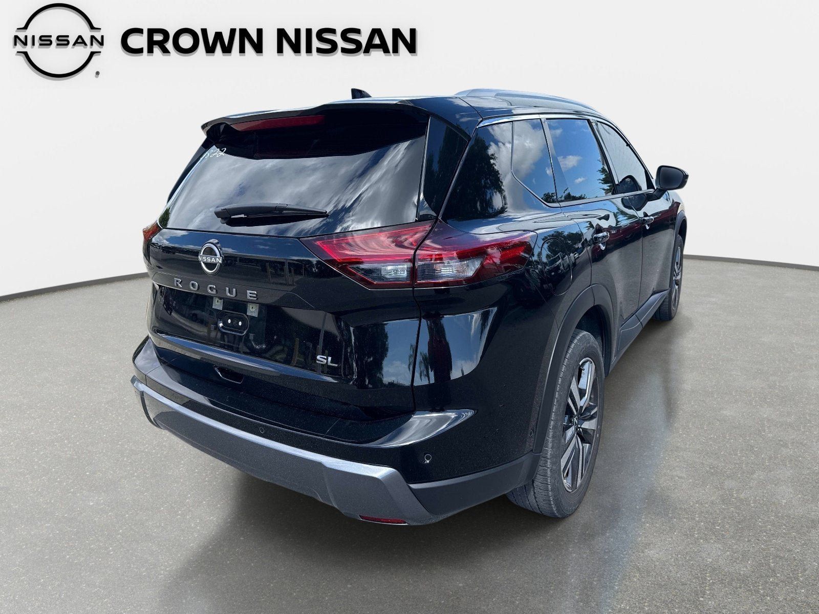Certified 2024 Nissan Rogue SL FWD image 6