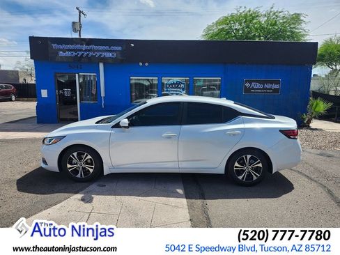 Used 2020 Nissan Sentra SV image 1