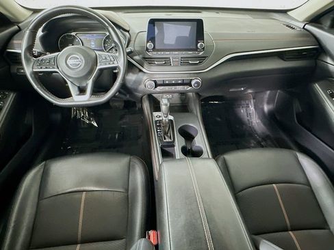 Used 2022 Nissan Altima 2.5 SR FWD image 15