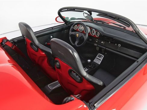 Used 1989 Porsche 911 Carrera RWD image 43