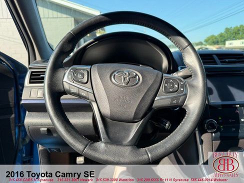 Used 2016 Toyota Camry SE FWD image 17