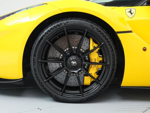 Used 2014 Ferrari LaFerrari image 63