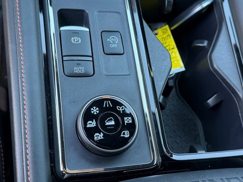 Certified 2024 Nissan Pathfinder Rock Creek image 30