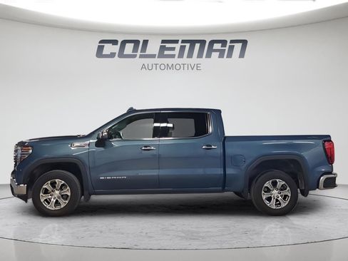 Used 2024 GMC Sierra 1500 SLT image 2
