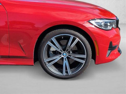 Used 2020 BMW 330i Sedan w/ Premium Package image 25