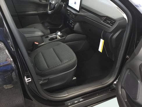 Used 2024 Ford Escape Active w/ Tech Pack #1 AWD/4WD image 23