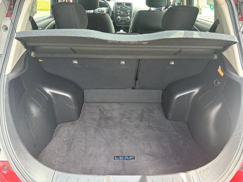 Used 2015 Nissan Leaf S w/ Charge Package FWD image 12