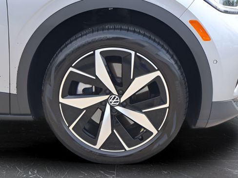 Certified 2023 Volkswagen ID.4 Pro S AWD/4WD image 11