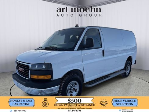Used 2023 GMC Savana 2500 image 1