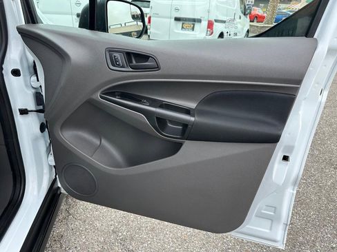 Used 2022 Ford Transit Connect XL image 27