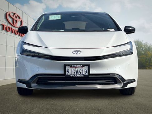 Certified 2023 Toyota Prius XLE AWD/4WD image 8