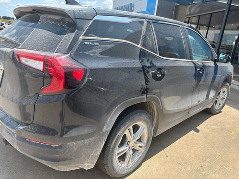 Used 2022 GMC Terrain SLE FWD image 5