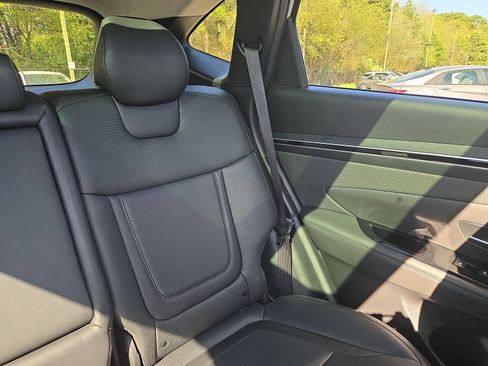 Certified 2023 Hyundai Tucson Limited AWD/4WD image 14
