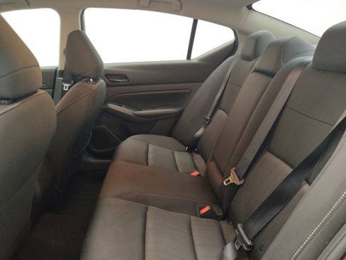 Used 2024 Nissan Altima 2.5 SV image 18