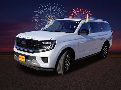 Certified 2025 Ford Expedition Platinum AWD/4WD image 11
