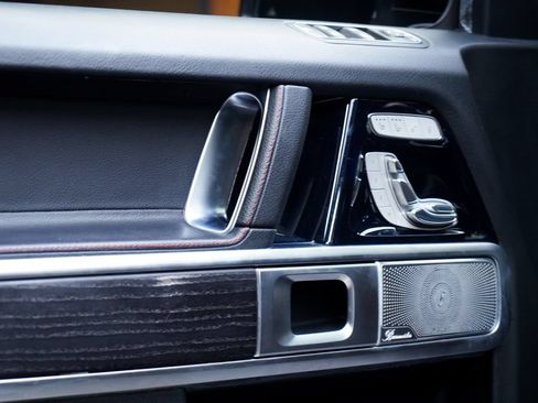 Used 2021 Mercedes-Benz G 550 w/ AMG Line image 27