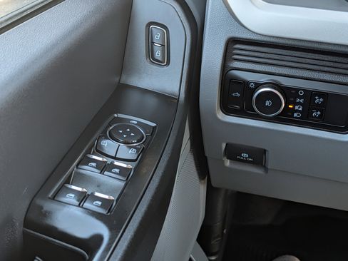 Used 2024 Ford F350 XL image 23